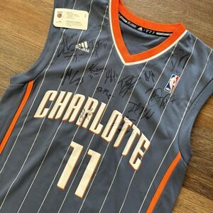 Charlotte Bobcats Jersey #11 Pokorney Multiple Autographs NWOT‎ Adidas Sz S